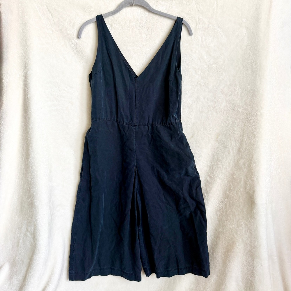 GAP Navy Lyocell Linen Blend Wide Leg Culotte Jumpsuit V Neck Romper Size 6